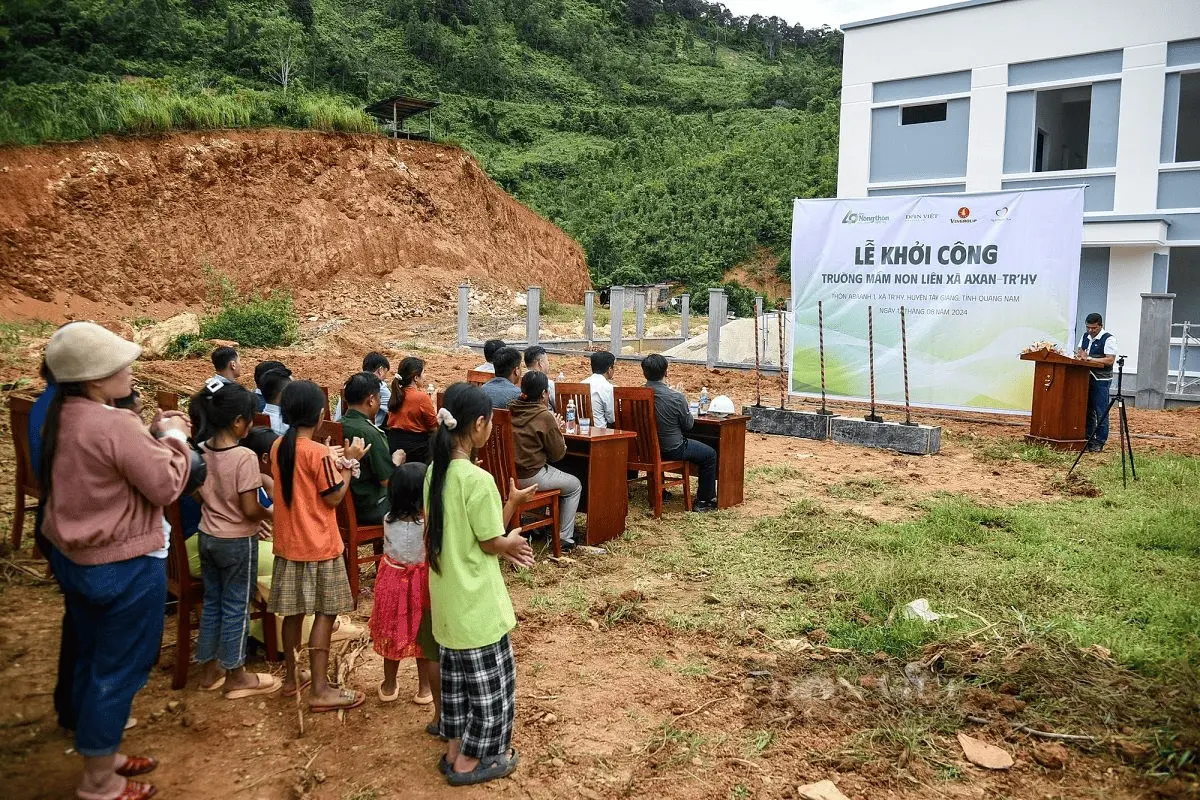 Hoạt động xây dựng nhà tình thương của Tập đoàn Vingroup